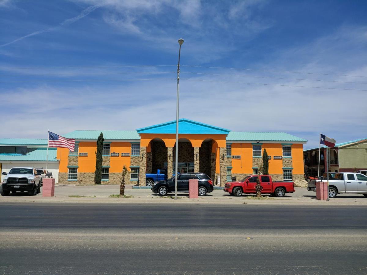 Alien Residence Inn Pecos Eksteriør billede